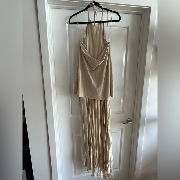 Zara Cream Halter Maxi Dress - Picture 3 of 5